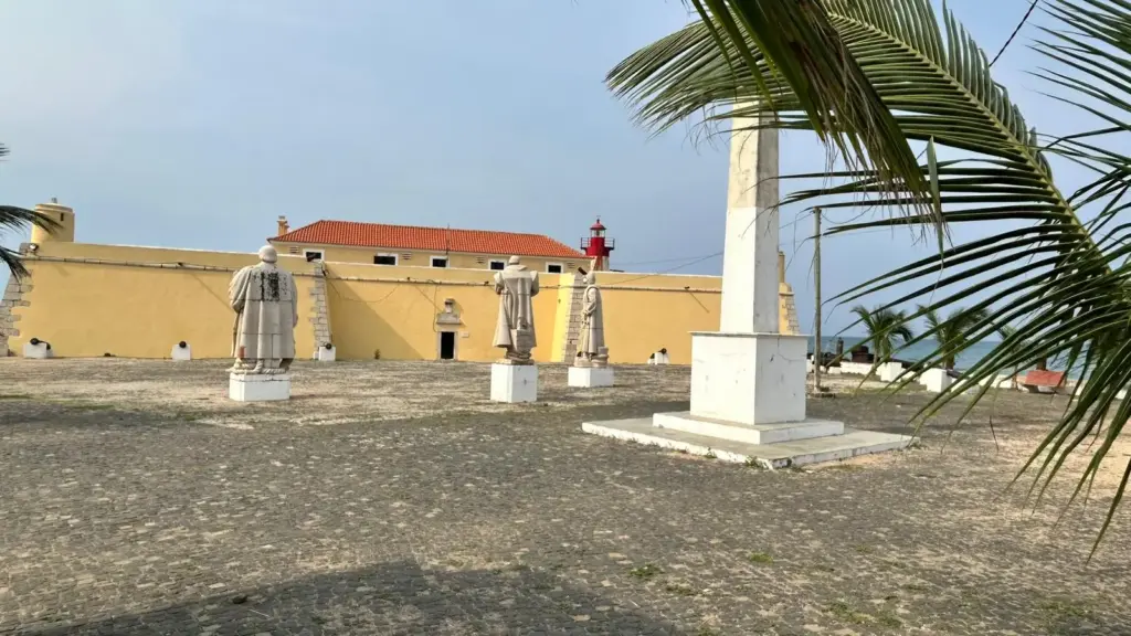 Descoberta a Cidade de São Tome e Principe – City Tour